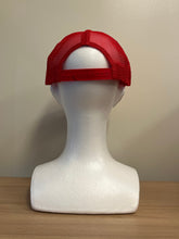 Load image into Gallery viewer, Mesh Cap Falcons Logo - Red
